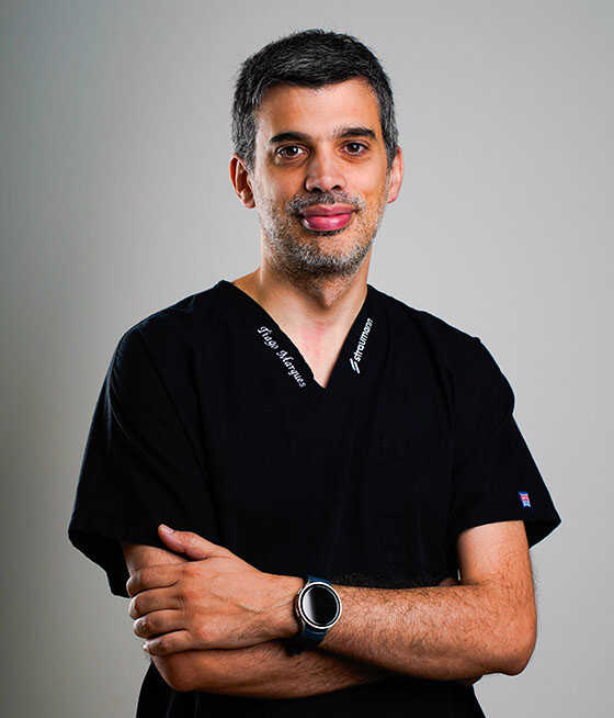 Dr. Tiago Marques